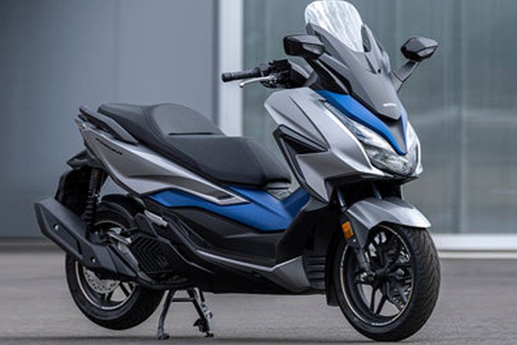 Honda Forza 125 Resmi Meluncur, Tampil Gagah dengan Bodi Gambot dan  Bertabur Fitur Premium - GridOto.com