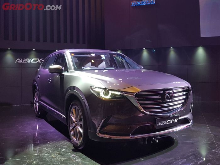 Pada fascia depan terlihat mirip dengan Mazda CX-5
