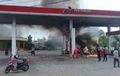 Usai Isi Bensin Mitsubishi L300 Terbakar di  SPBU Tulungagung. Nih, Ketahui Faktor Penyebab Mobil Bisa Terbakar