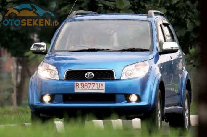 Seini kisaran harga Toyota Rush tahun 2006 seken