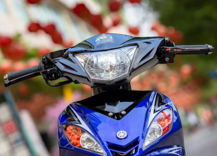 Area kokpit mendapat ubahan yang cukup simpel