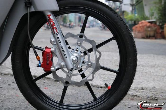 Kaliper dijejalkan merek RPM dengan 4 piston