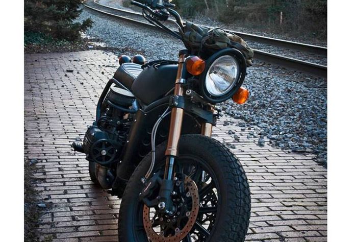 Tampang depannya masih cocok banget lah ini buat motor 1.100 cc