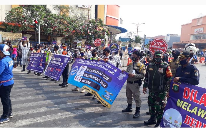 Sosialisasi keselamatan oleh Polres Metro Bekasi