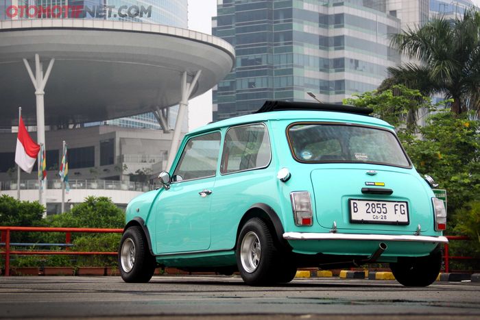 Modifikasi MINI Moris 1976 milik Fadhil, tampak belakang
