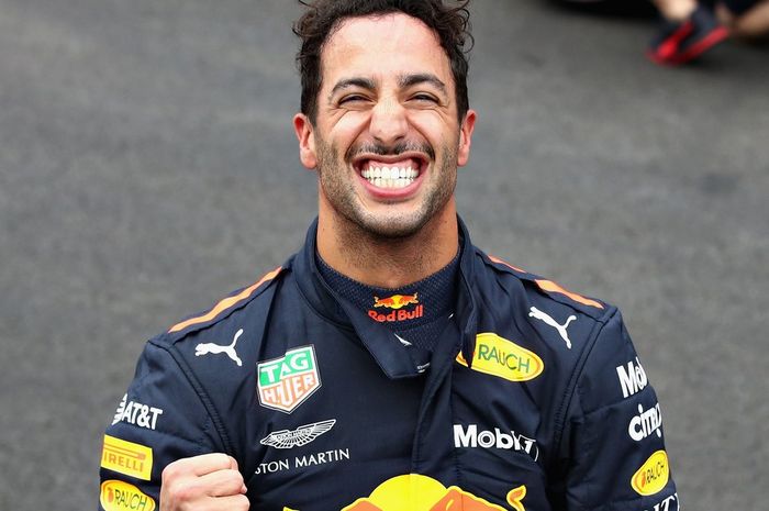 Daniel Ricciardo gagalkan rekan setimnya mencetak sejarah pada kualifikasi GP F1 Meksiko