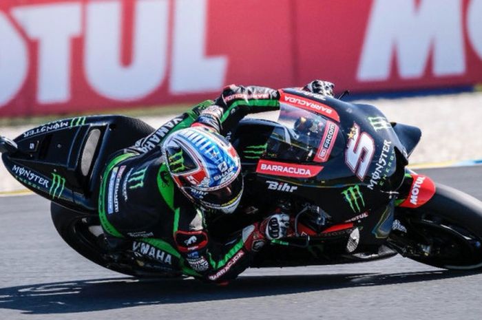 Aksi Johann Zarco (Yamaha Tech3) saat menjalani sesi latihan bebas MotoGP Prancis 2018 yang berlangs