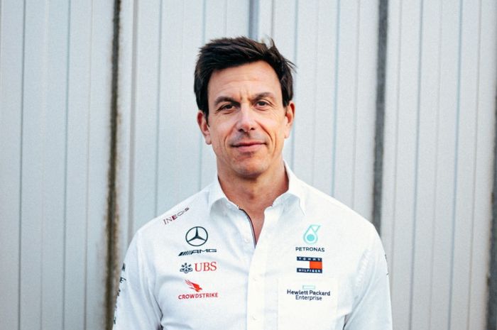 Toto Wolff, bos tim Mercedes AMG Pertronas berbicara mengenai Sebastian Vettel