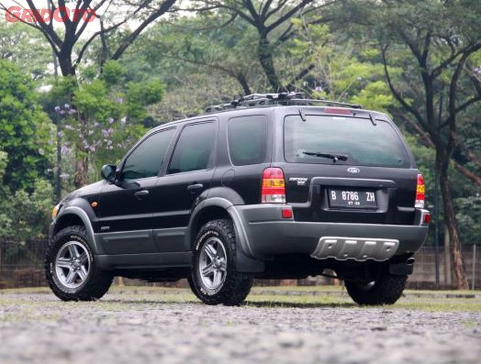 Tampilannya kental ala SUV Amerika sejati