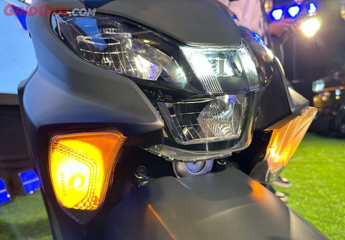Yamaha Gear Ultima 125 Hybrid S Version dilengkapi lampu sein Hazard