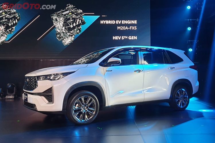 Platform TNGA Buat Innova Zenix Paus Fransiskus Unggul Soal Ini ...