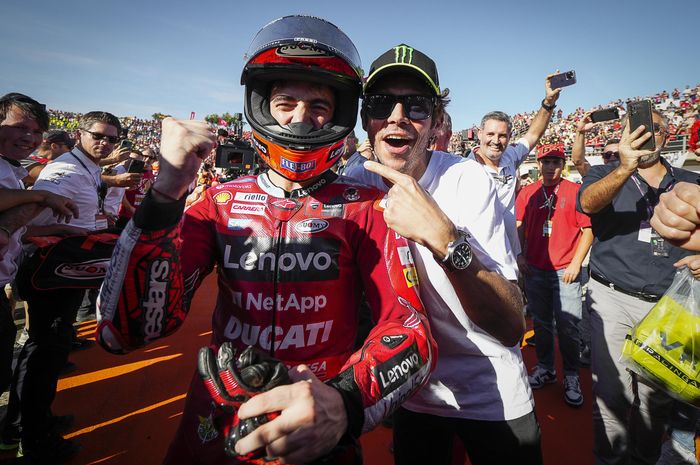 Gelar juara dunia MotoGP 2022 milik Pecco Bagnaia bukan karena Valentino Rossi doang