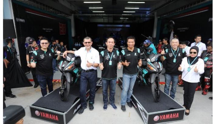 Yamaha mengusung livery Petronas SRT untuk Yamaha Lagenda 115Z alias Jupiter Z1