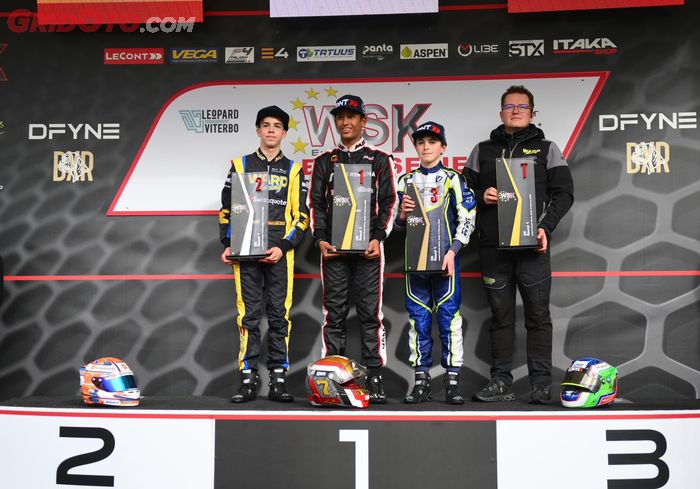 Qarrar Firhand berhasil menyentuh garis finis di posisi pertama dengan keunggulan telak 4,679 detik