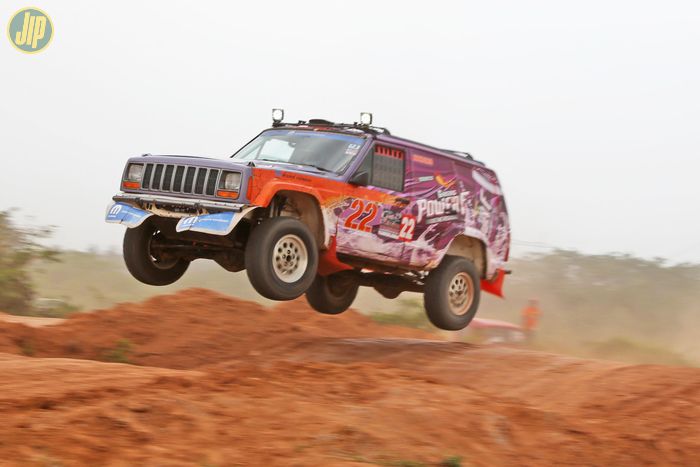 Jeep Cherokee Speed Offroad