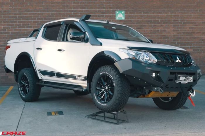 Modifikasi Mitsubishi Triton lawas tampil garang hasil garapan AutoCraze, Australia