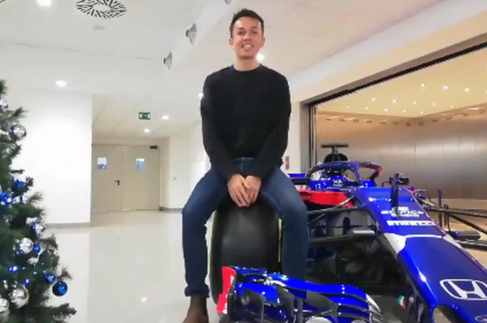 Alexander Albon, pendatang bari di tim Toro Rosso untuk balap F1 musim 2019