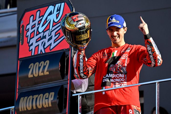 Keberhasilan Francesco Bagnaia jadi juara dunia MotoGP 2022 ini merupakan impian yang terwujud bagi seorang Valentino Rossi