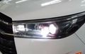 Headlamp Kijang Innova Reborn Copotan, Kondisi Mulus, Per Set Rp 3 Jutaan