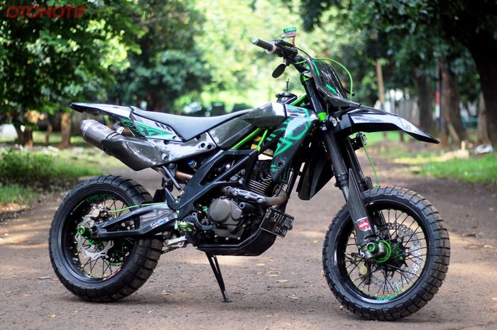 Modifikasi Honda Tiger supermoto Caos Custom Bike