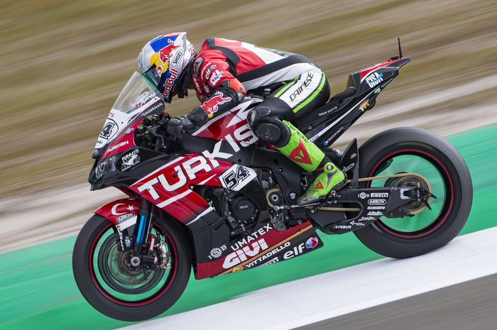 Toprak Razgatlioglu juara, Jonathan Rea Podium kedua. Sementara Alvaro Bautista finis kelima, Berikut hasil Race 1 WSBK Prancis 2019