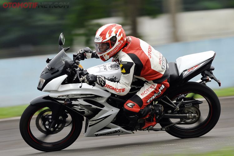 Kawasaki ninja rr old 2025