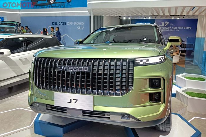 Estimasi harga Jaecoo J7 AWD tahun 2026.