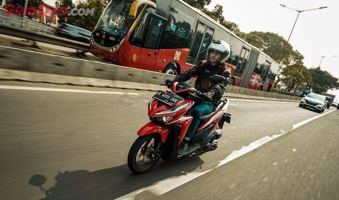 Honda Vario 125 eSP juga pakai lampu bego