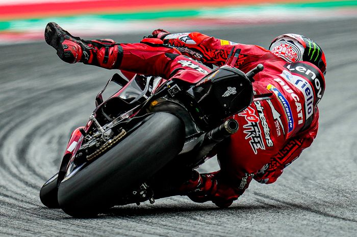 Pecco Bagnaia jadi pemenang MotoGP Austria 2022, pangkas jarak dari Fabio Quartararo di klasemen MotoGP 2022