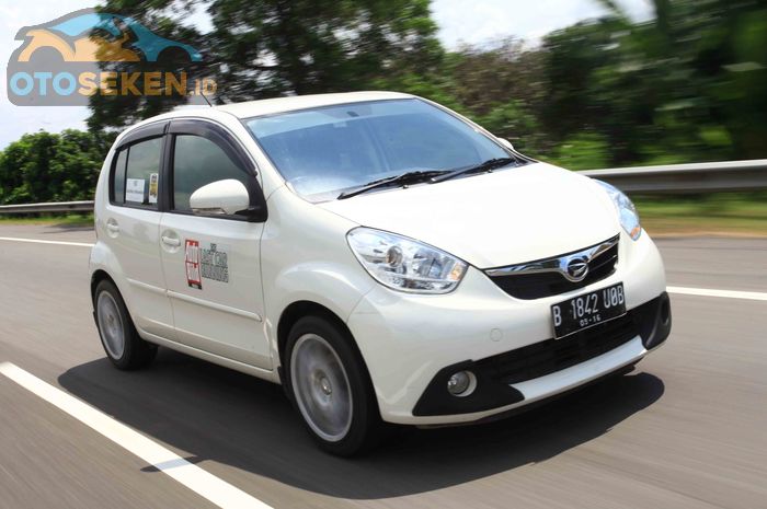 Kisaran harga dan spesifikasi Daihatsu Sirion tahun 2011 seken.