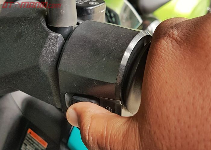 Lampu Senter Tanpa Baterai Youtube