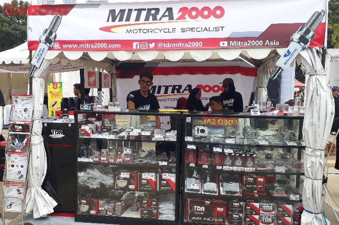 Booth Mitra2000 di Otobursa Tumplek Blek 2019