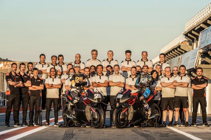 Tinggalkan Yamaha, Tim RNF Racing sedang mengalami fase bulan madu memulai proyek baru bersama Aprilia untuk MotoGP 2023