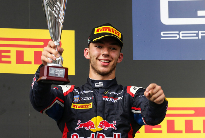 Pierre Gasly direkrut tim Red Bull Racing