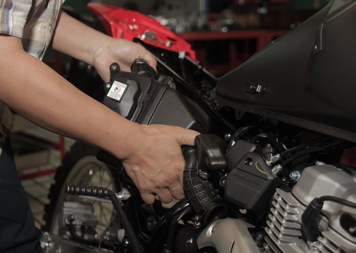 Gbr. 4  Seting Suspensi All New Honda CRF150L Sesuaikan Pengendara