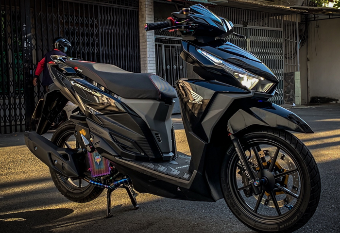 Honda Vario 150 dimodif mewah dengan part jutaan rupiah