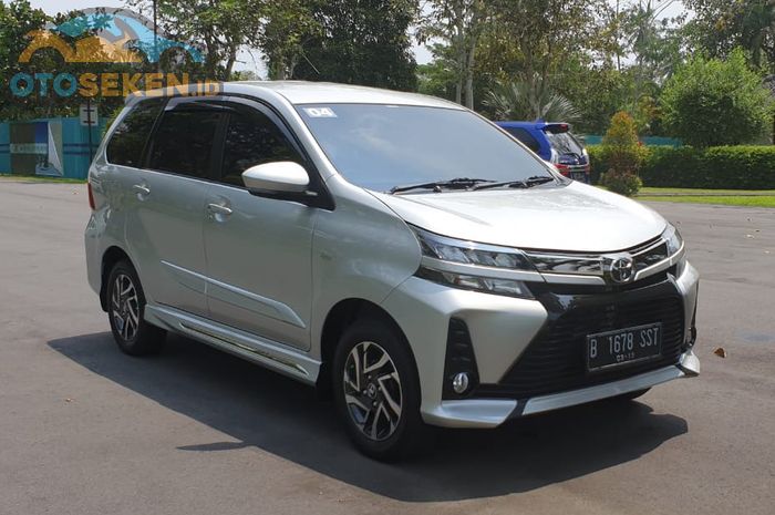 Spesifikasi dan kisaran harga Toyota Veloz 1.3 seken tahun 2019.