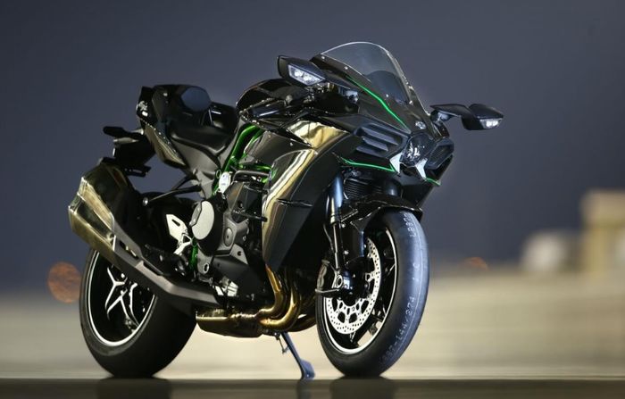Kawasaki Ninja H2 dilengkapi supercharge