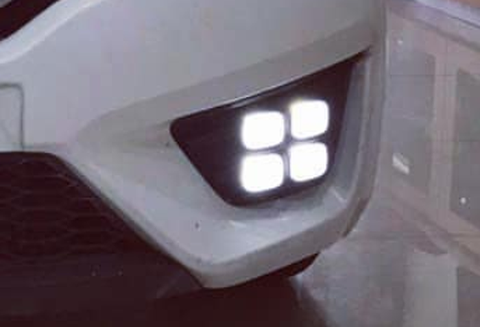 Foglamp DRL 4 LED pada Honda Jazz