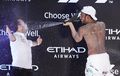 Ini Alasan Lewis Hamilton Telanjang di Podium F1 Abu Dhabi