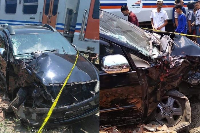 Bagian depan Kijang Innova remuk saat bertabrakan dengan KA Kalijaga
