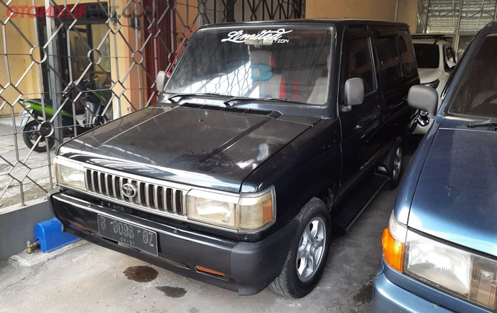 Toyota Kijang Super bekas 1996 di Merdeka Motor