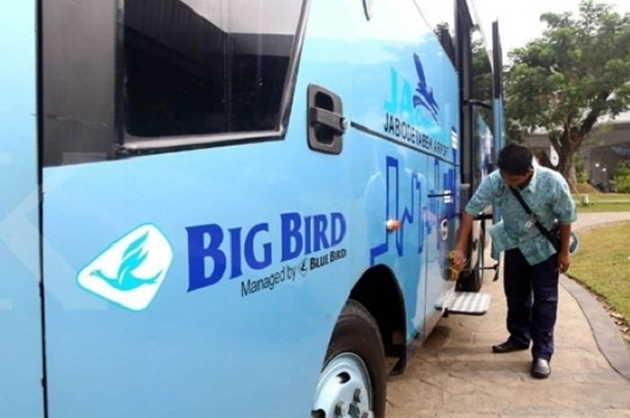 Ilustrasi Bus Big Bird milik PT Blue Bird