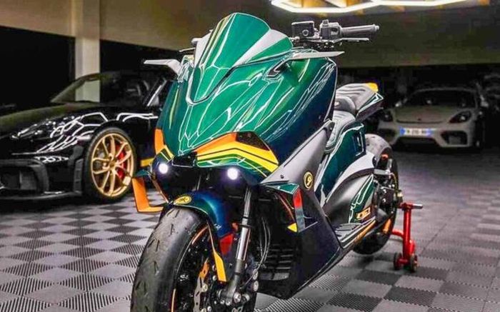 Facsia kini identik dengan wajah Yamaha R1