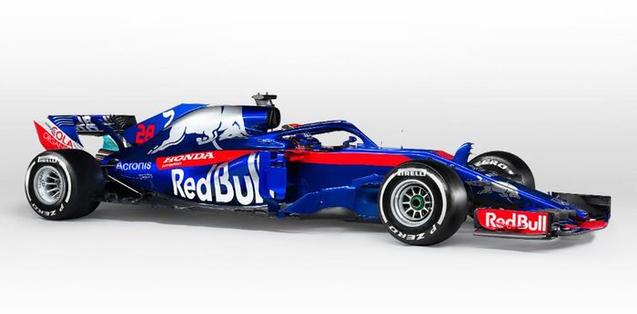 Mobil tim Scuderia Toro Rosso STR13 untuk F1 musim 2018