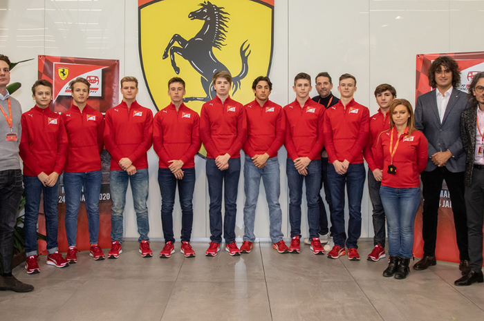 9 pembalap di Ferrari Driver Academy Maranello