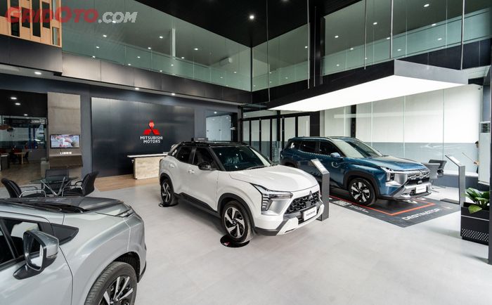 Line up mobil Mitsubishi
