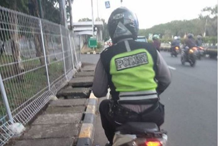 Polisi sebagusnya jadi contoh