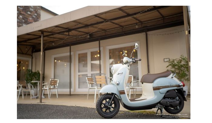 Dimensinya amat kompak dengan kapasitas satu penumpang 