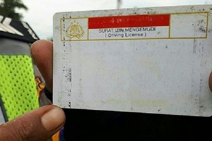 Data yang dicetak di SIM hilang